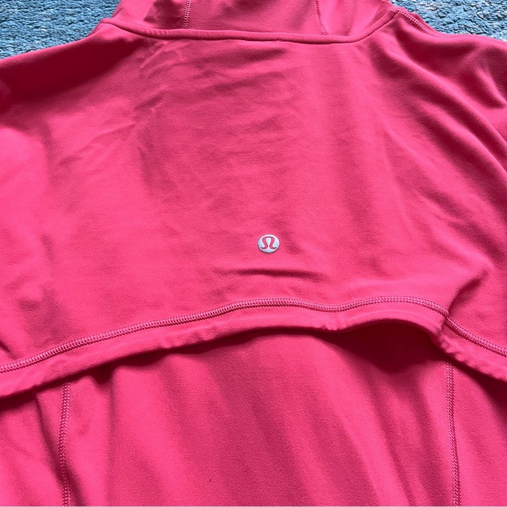 Lululemon Hooded Define Jacket - Picture 5 of 5